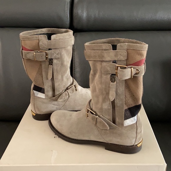 Burberry Brit Canvas Check Grantville Boot - Picture 5 of 7